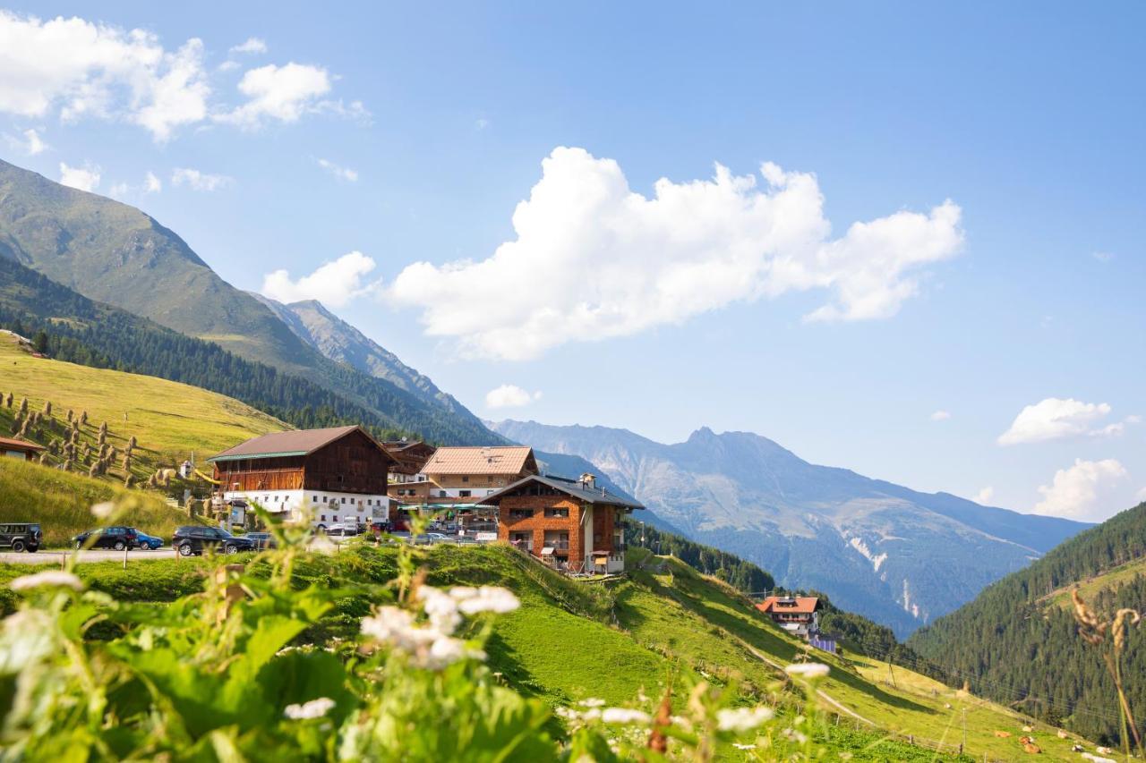 Alpengasthof Praxmar Sankt Sigmund im Sellrain Exteriör bild